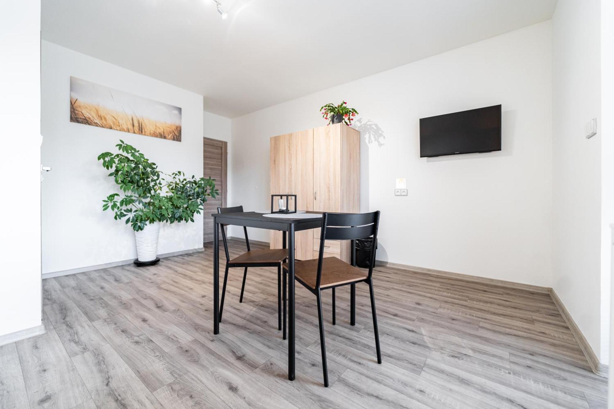 Apartmany Tera Miletín Eksteriør billede